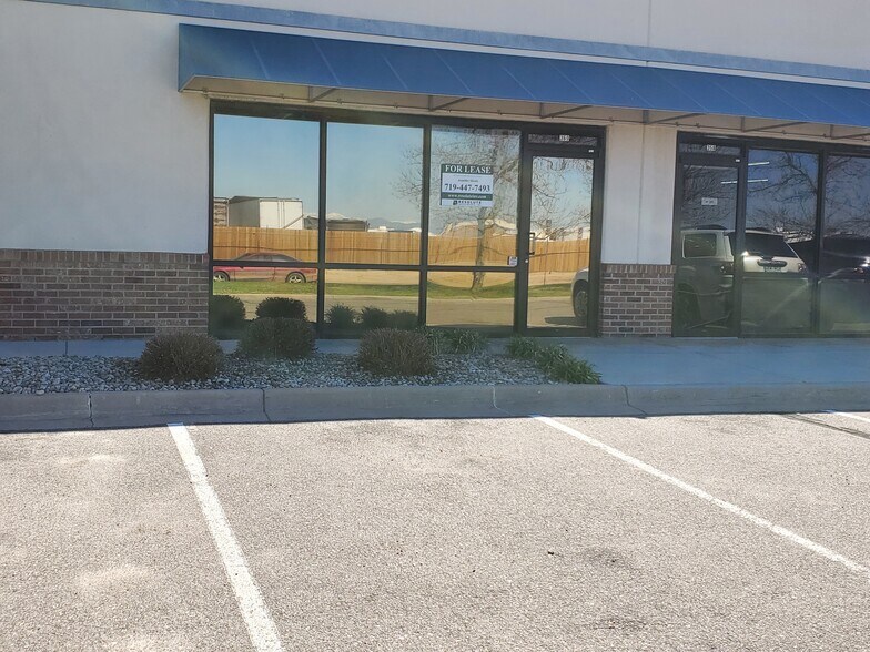 More Photos Of 350-366 Norfolk St, Aurora Light Manufacturing For Sale