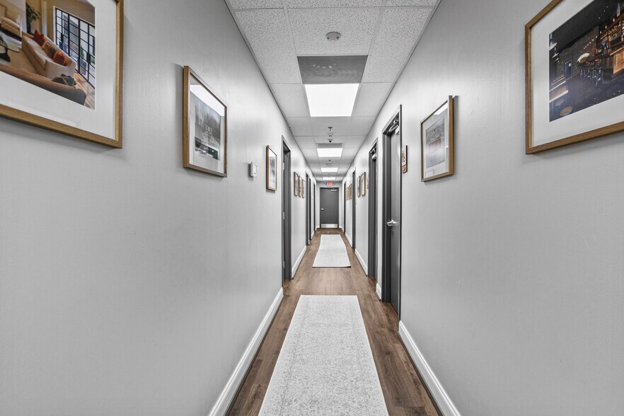 More Photos Of 206 Park Ct, Ridgeland Flex For Sale