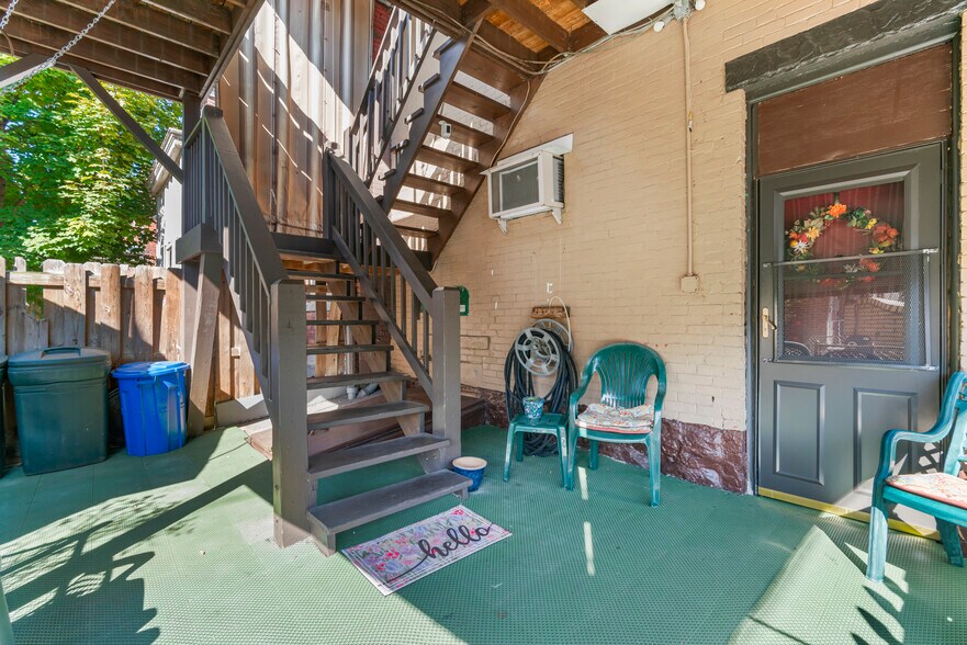 More Photos Of 5040 Lytle St, Pittsburgh Storefront Retail Residential For Sale