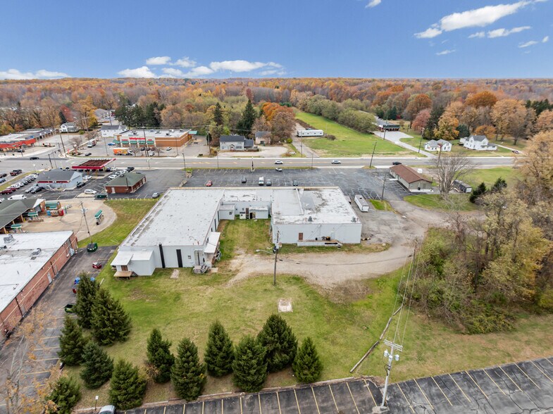 More Photos Of 6704-6720 N Ridge Rd, Madison General Retail For Sale