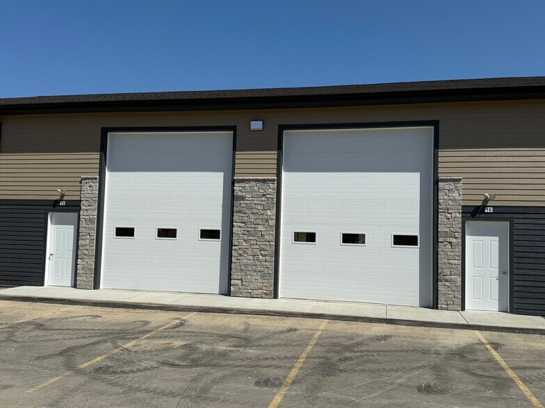 More Photos Of 7645 Grinde Rd, Deforest Warehouse For Sale