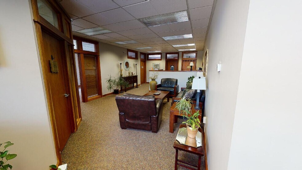 More Photos Of 1946 Stadium Dr, Bozeman Office For Lease