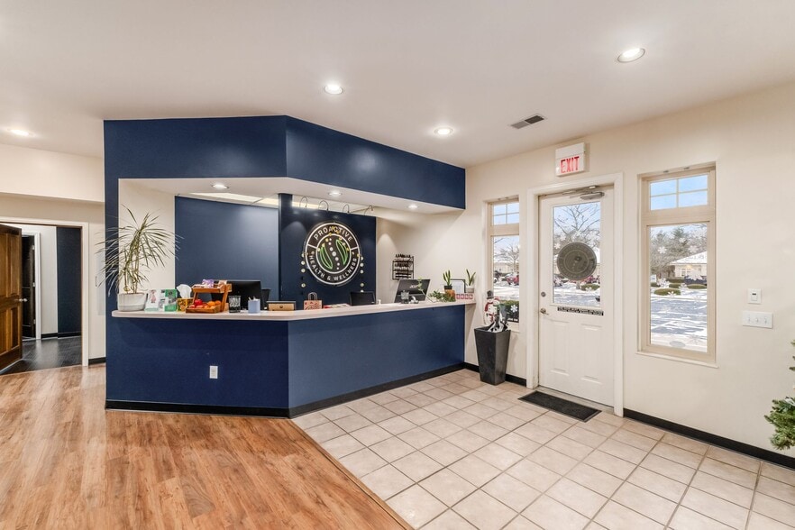 More Photos Of 440 Beecher Rd, Columbus Medical For Lease