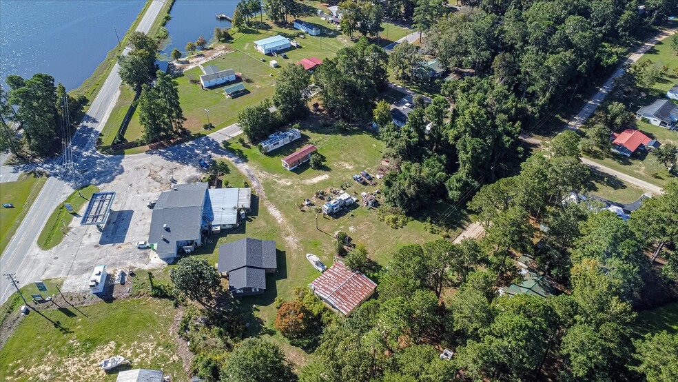 More Photos Of 9710 SC 260, Manning General Retail For Sale