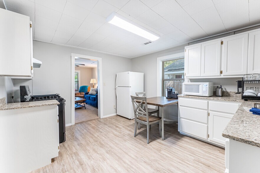 More Photos Of 603 Crutcher St, Springdale Apartments For Sale