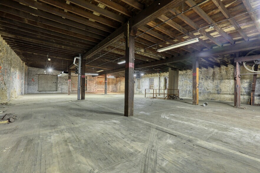 More Photos Of 5416 Lena St, Philadelphia Warehouse For Sale