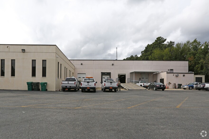 More Photos Of 1221 Front St, Raleigh Warehouse For Lease