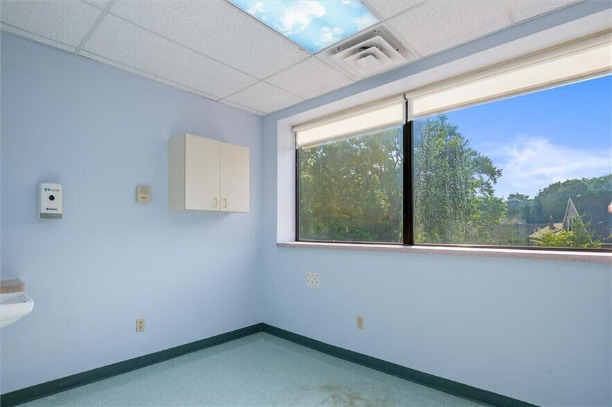 More Photos Of 1630 Empire Blvd, Webster Medical For Sale