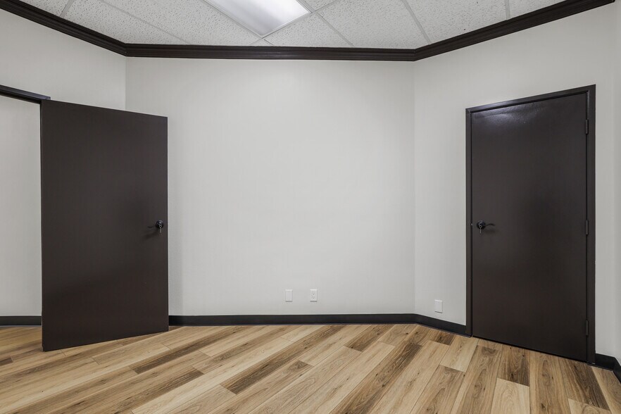 More Photos Of 1122 E Lincoln Ave, Orange Office Residential For Sale