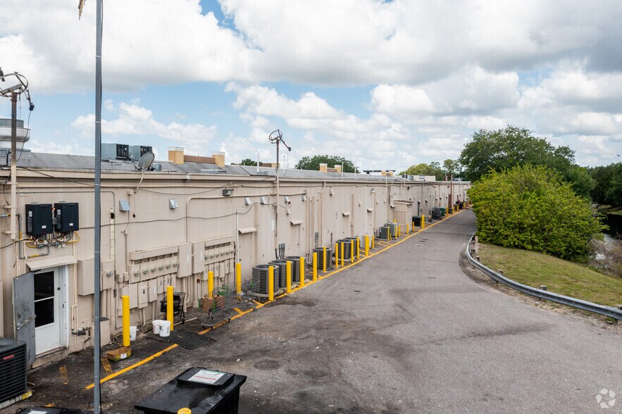 More Photos Of 2150 Tamiami Trl, Port Charlotte Unknown For Lease