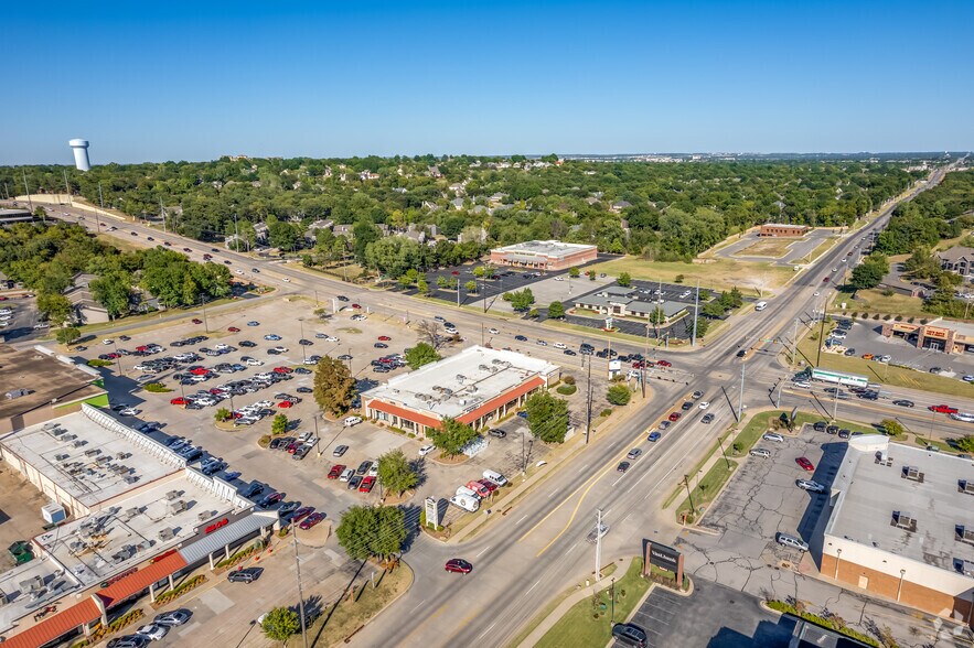 More Photos Of 8020-8058 S Yale Ave, Tulsa Unknown For Lease