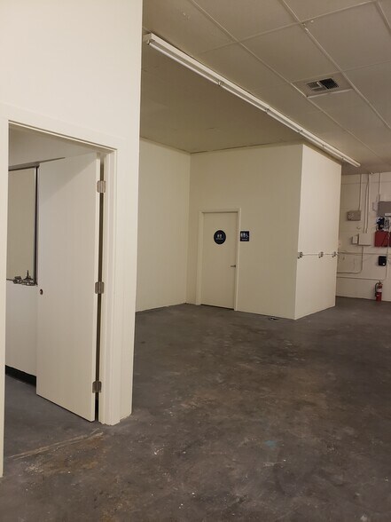 More Photos Of 2271 Sunrise Blvd, Rancho Cordova Freestanding For Lease