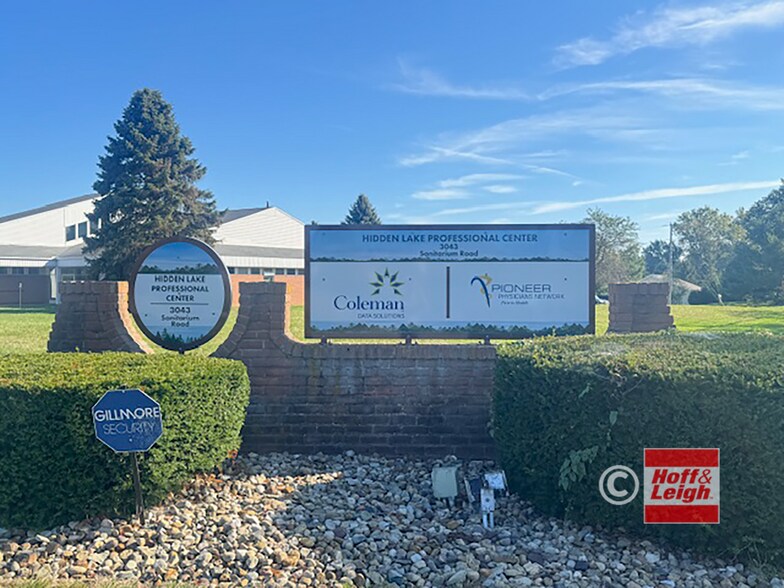 More Photos Of 3043 Sanitarium Rd, Akron Office For Sale