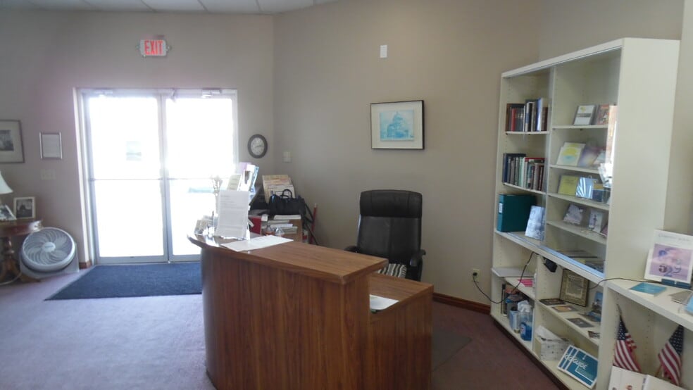 More Photos Of 300 S 7th St, Las Vegas Religious Facility For Sale