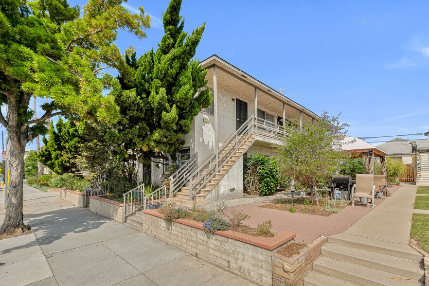 Primary Photo Of 1811 Ocean Park Blvd, Santa Monica Apartments For Sale