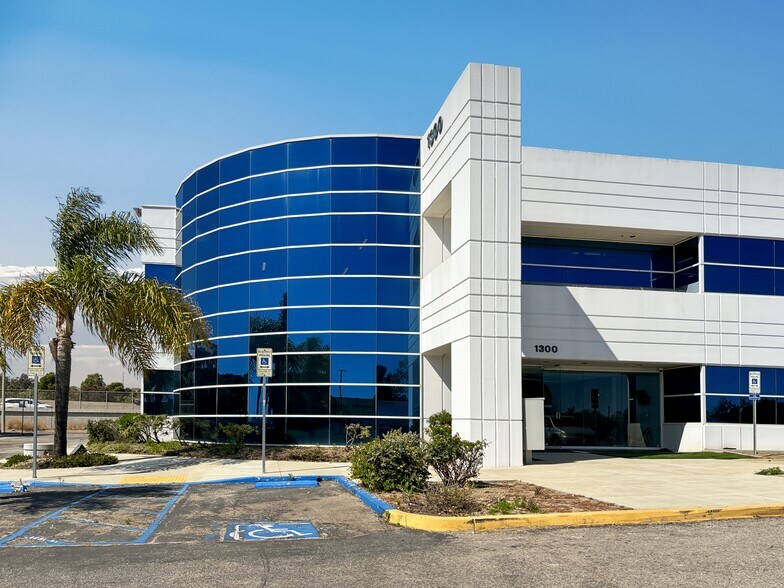 More Photos Of 1300 Eastman Ave, Ventura Coworking Space
