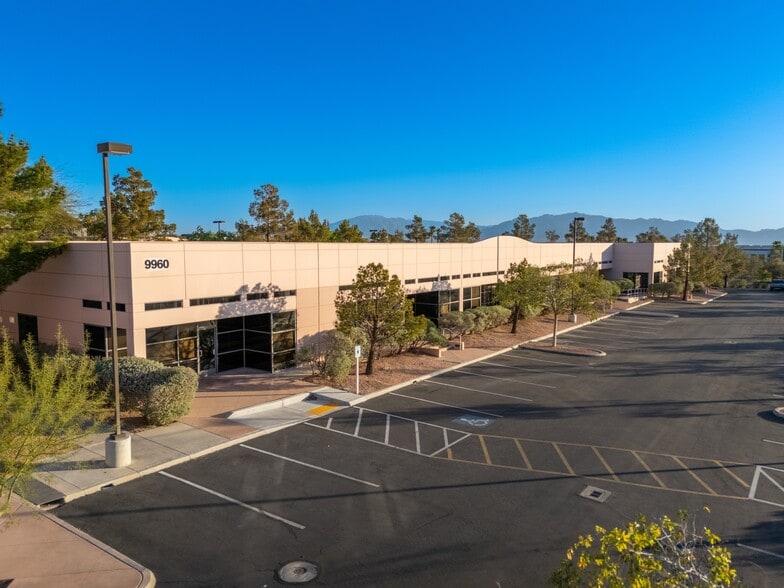 More Photos Of 9970 Covington Cross Dr, Las Vegas Office For Sale