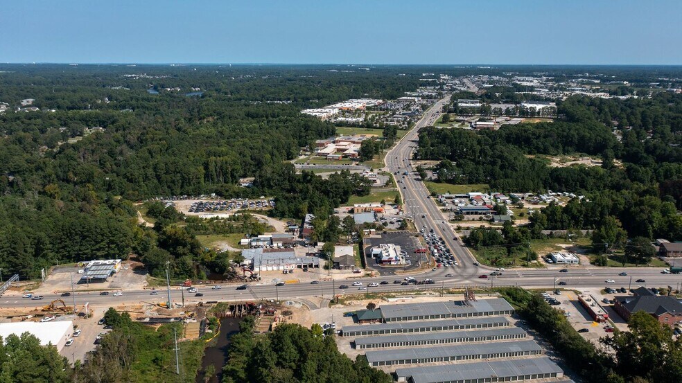 More Photos Of 6006 Raeford Rd, Fayetteville Auto Salvage Facility For Sale