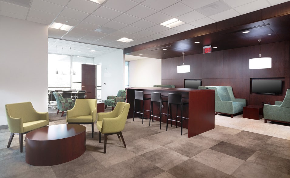 More Photos Of 101 E Kennedy Blvd, Tampa Office Residential For Lease