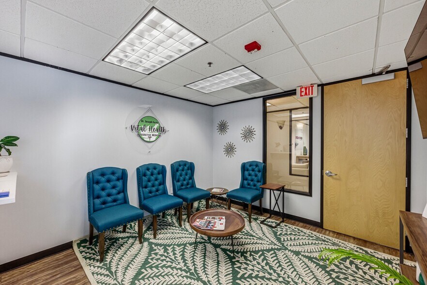 More Photos Of 7000 Bee Caves Rd, Austin Medical For Sale