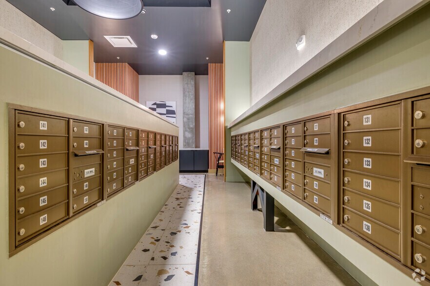 More Photos Of 2219 E 11th St, Tulsa Apartments For Lease