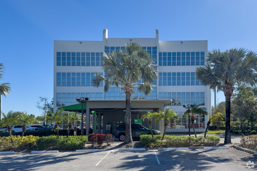 More Photos Of 8000 S Us-1 Hwy, Port Saint Lucie Office For Lease