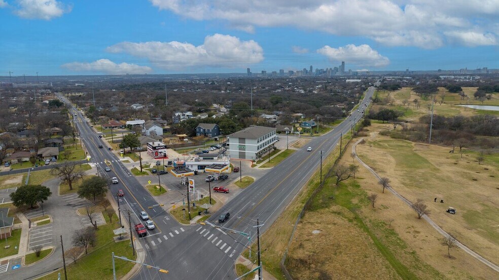 More Photos Of 4507 E Martin Luther King Jr Blvd, Austin Apartments For Sale