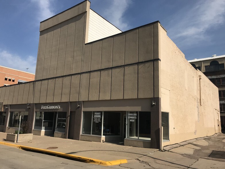 More Photos Of 500 Nebraska St, Sioux City General Retail For Sale