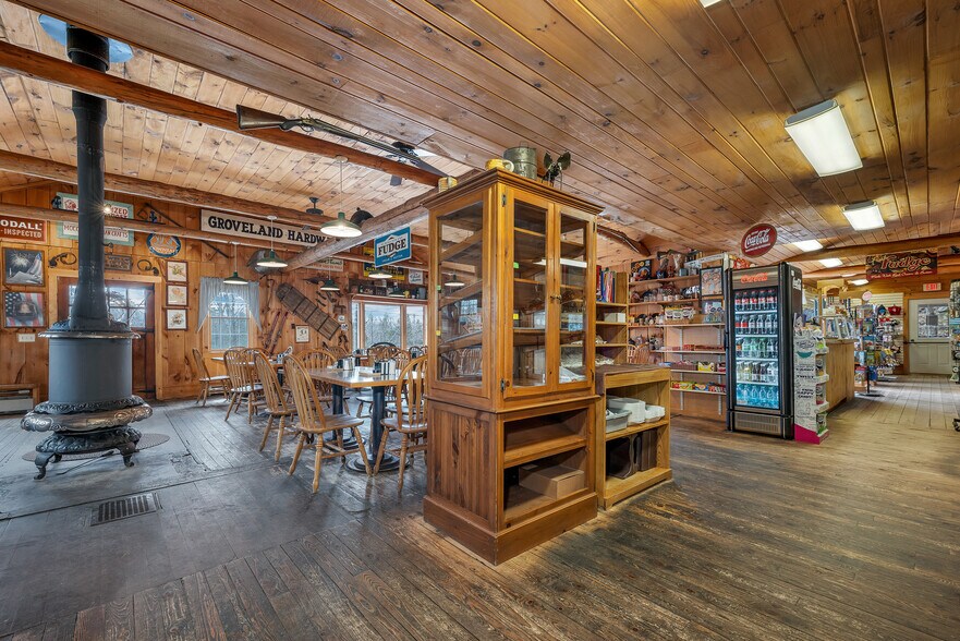 More Photos Of 1955 Presidential Hwy, Jefferson Restaurant For Sale