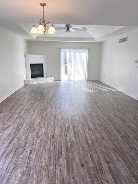 More Photos Of 3005-3033 S Shrank Cir, Independence Apartments For Sale