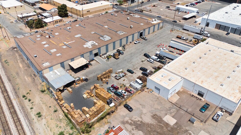 More Photos Of 3700 Durazno Ave, El Paso Light Distribution For Lease