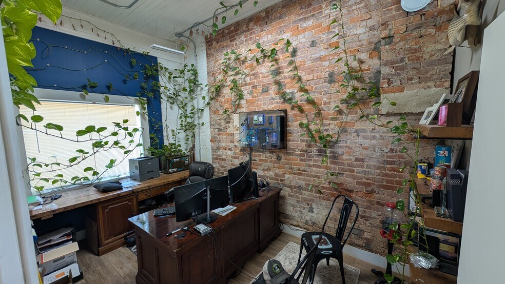 More Photos Of 1700 Foust St, Chattanooga Flex For Sale