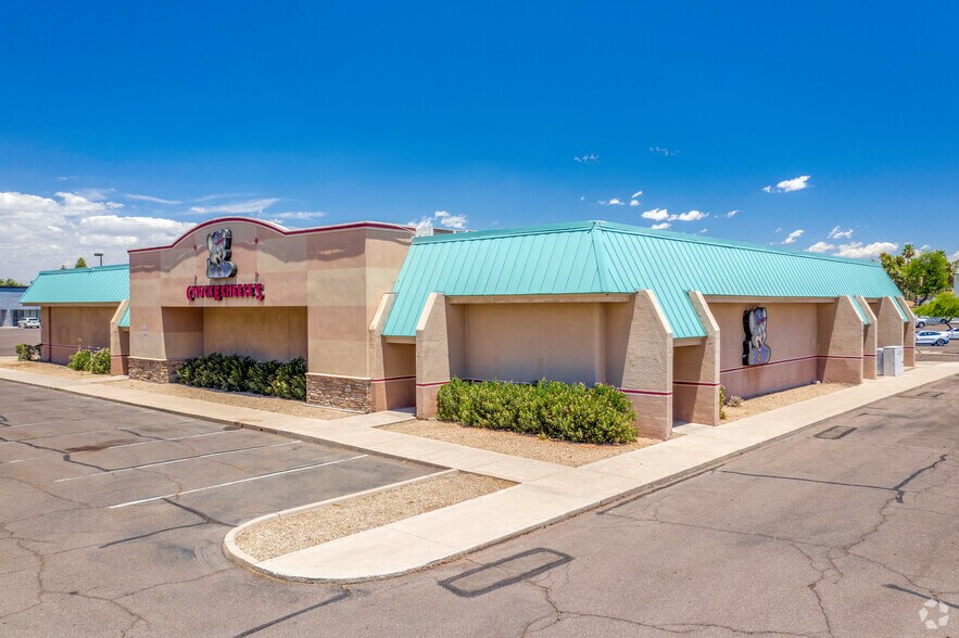 More Photos Of 8115-8129 N 35th Ave, Phoenix Unknown For Lease