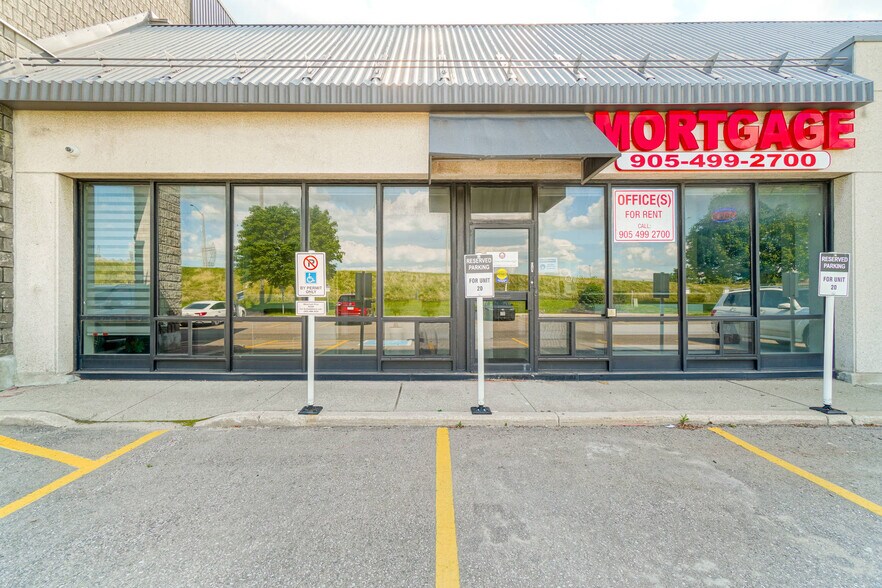 More Photos Of 7956 Torbram Rd, Brampton Flex For Lease