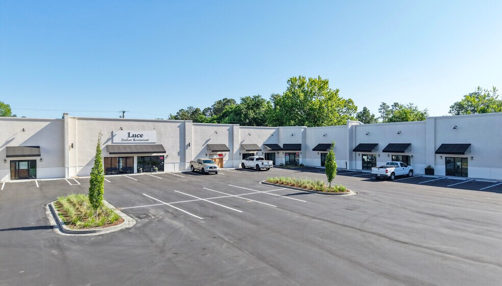 More Photos Of 1812 Augusta Hwy, Lexington Storefront For Lease