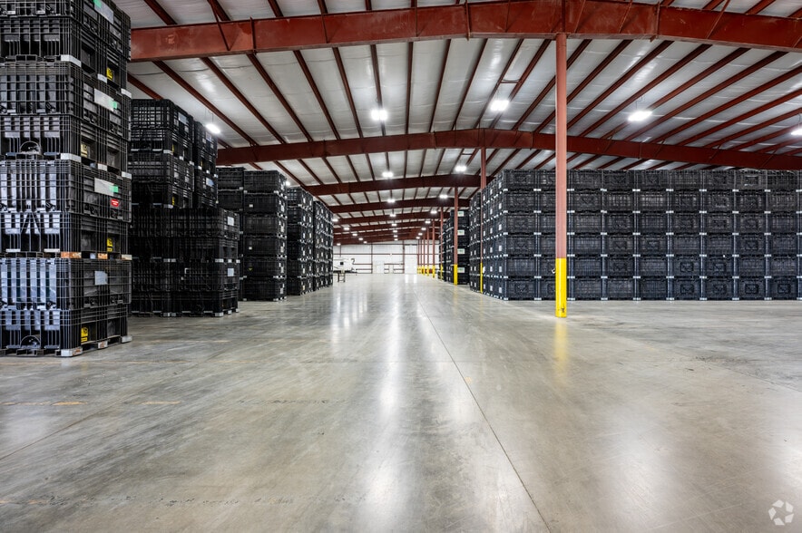 More Photos Of 2230 E Co Rd 300 N, Greensburg Distribution For Lease