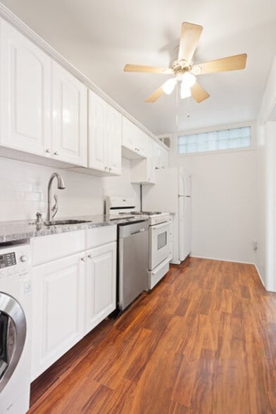 More Photos Of 28 8th Ave, Brooklyn Apartments For Sale