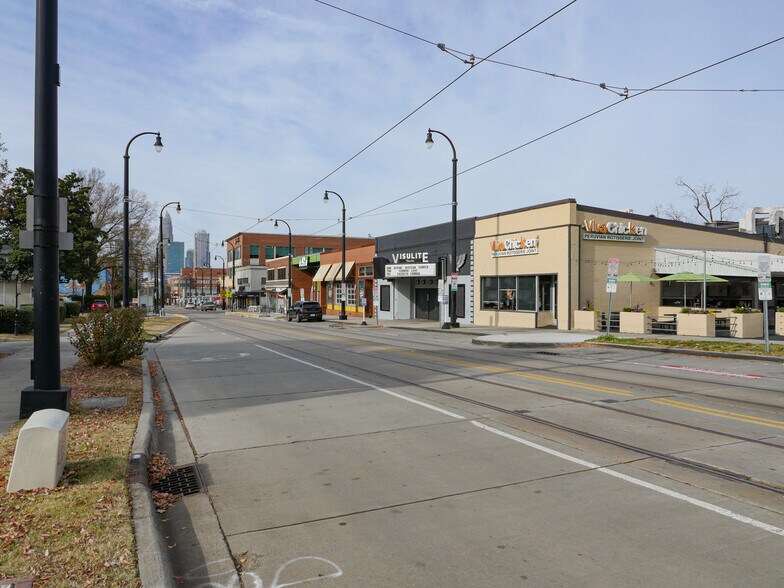 More Photos Of 1609 Elizabeth Ave, Charlotte Storefront For Lease