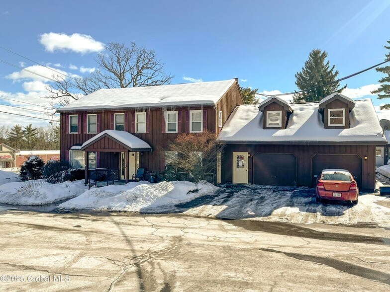 More Photos Of 1545 Us-9, Lake George Hospitality For Sale