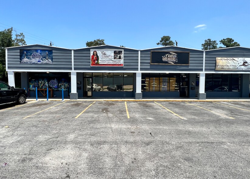 More Photos Of 7103-7109 Langley Rd, Houston Storefront For Lease