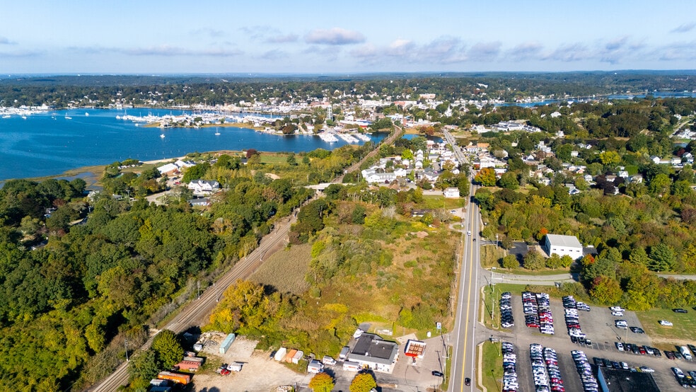More Photos Of 16-20 Stonington Rd, Stonington Land For Sale