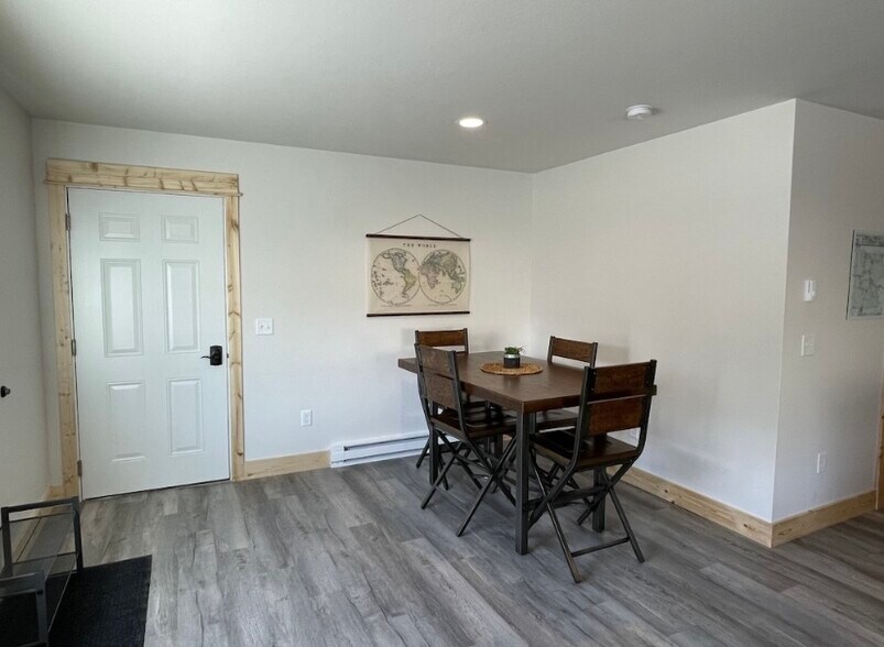 More Photos Of 305 Spring Street, Gardiner Multifamily For Sale