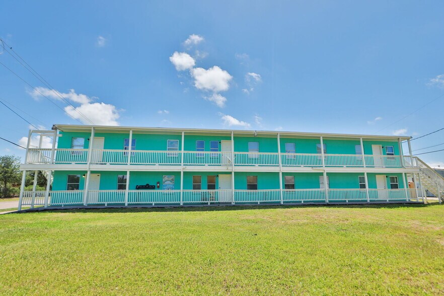 More Photos Of 4217 Sealy St, Galveston Apartments For Sale