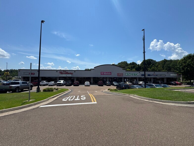 Primary Photo Of 2310 Iowa Blvd, Vicksburg Freestanding For Lease