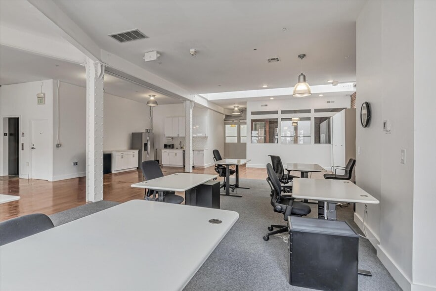 More Photos Of 34-38 Mason St, San Francisco Loft Creative Space For Sale