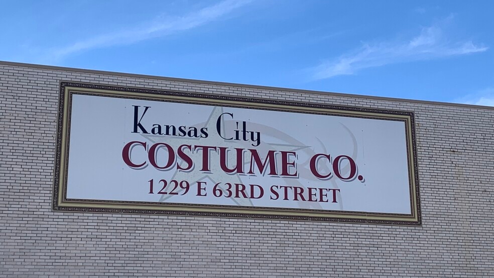 Primary Photo Of 1240 E Meyer Blvd, Kansas City Unknown For Lease