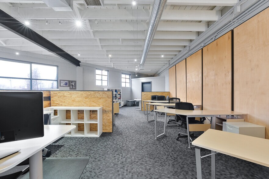 More Photos Of 2125 N Flint Ave, Portland Loft Creative Space For Lease