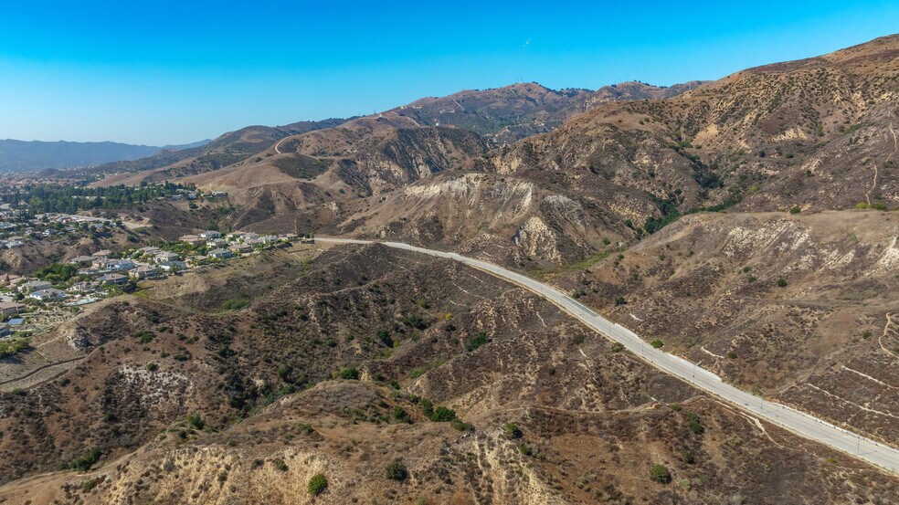 More Photos Of 18300 Sesnon Blvd, Granada Hills Land For Sale