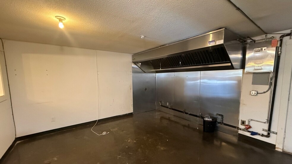 More Photos Of 123 Front Ave NW, Castle Rock Storefront Retail Office For Sale