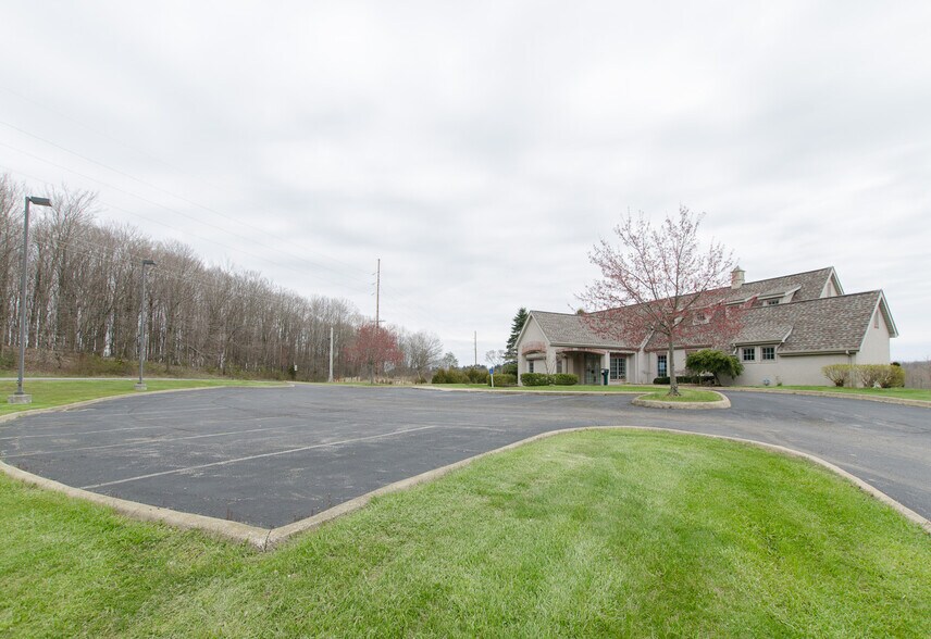 More Photos Of 1501 Millsboro Rd, Mansfield Religious Facility For Sale
